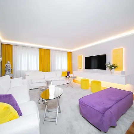 Favorite Apartment *