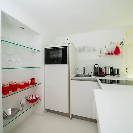 Favorite Apartment *